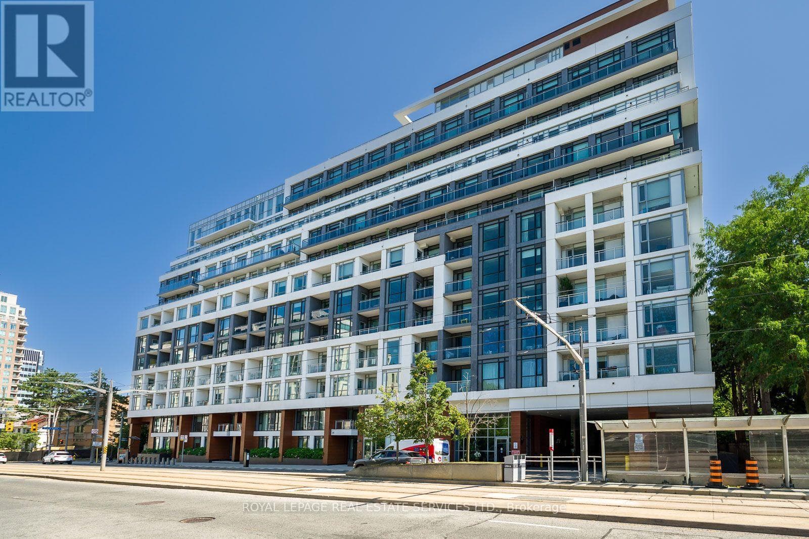 Single Family at 1110- 223 St Clair Avenue, Toronto (Casa Loma), Ontario - Photo 2 - RE/MAX Garden City Realty