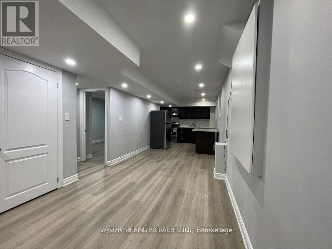 Single Family at 13 Frampton Road, Brampton (Northwest Brampton), Ontario - Photo 2 - RE/MAX Garden City Realty