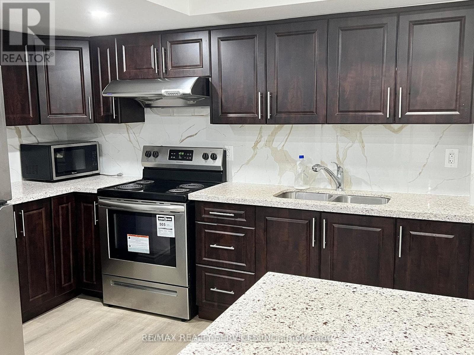 Single Family at 13 Frampton Road, Brampton (Northwest Brampton), Ontario - Photo 3 - RE/MAX Garden City Realty
