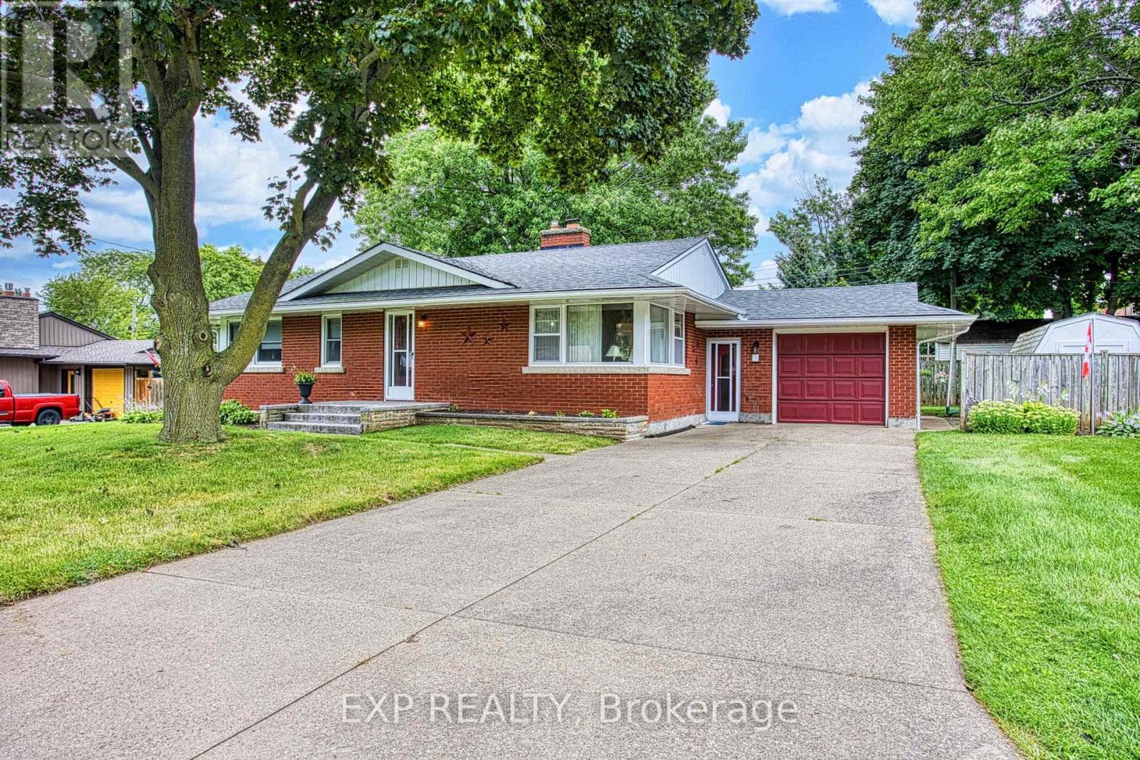 6 Cherrywood Avenue