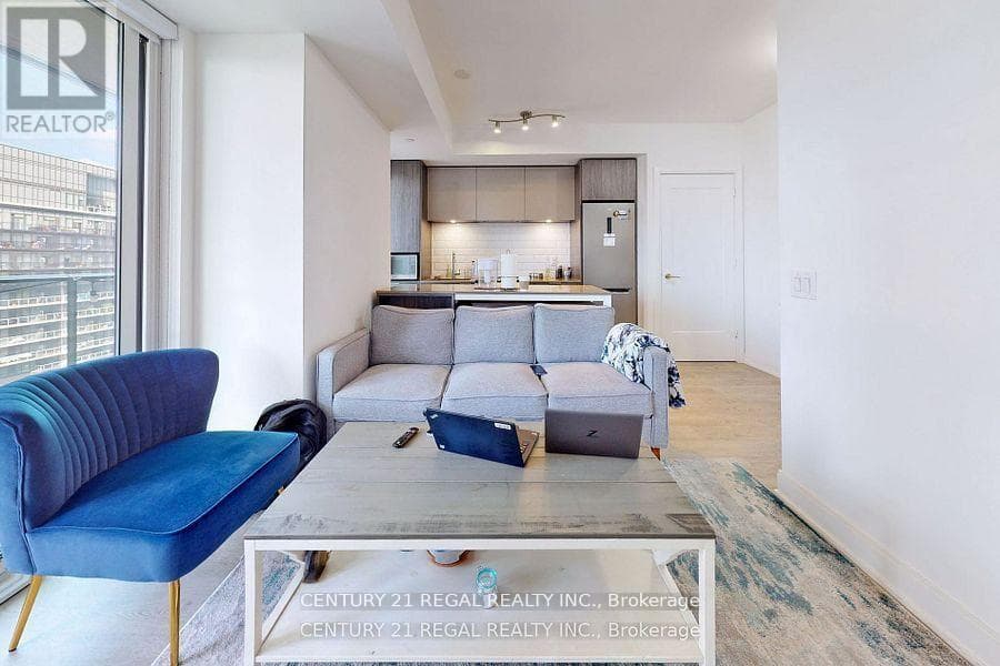 Single Family at 1103- 70 Annie Craig Drive, Toronto (Mimico), Ontario - Photo 10 - RE/MAX Garden City Realty