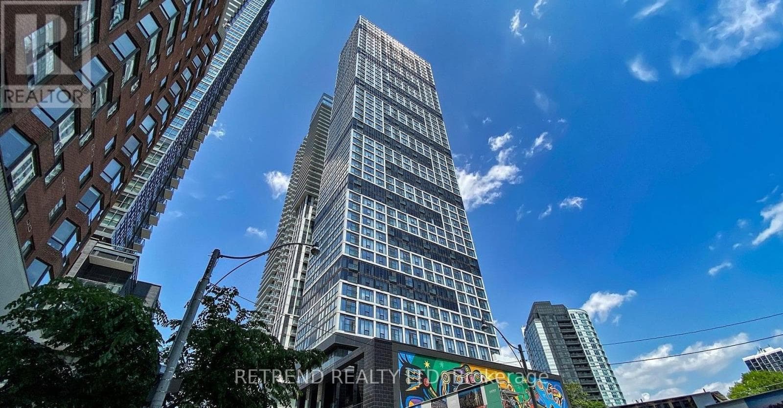 1201- 181 Dundas Street
