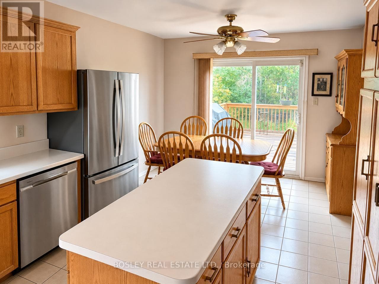Single Family at 1606 Heritage Way, Oakville (GA Glen Abbey), Ontario - Photo 7 - RE/MAX Garden City Realty