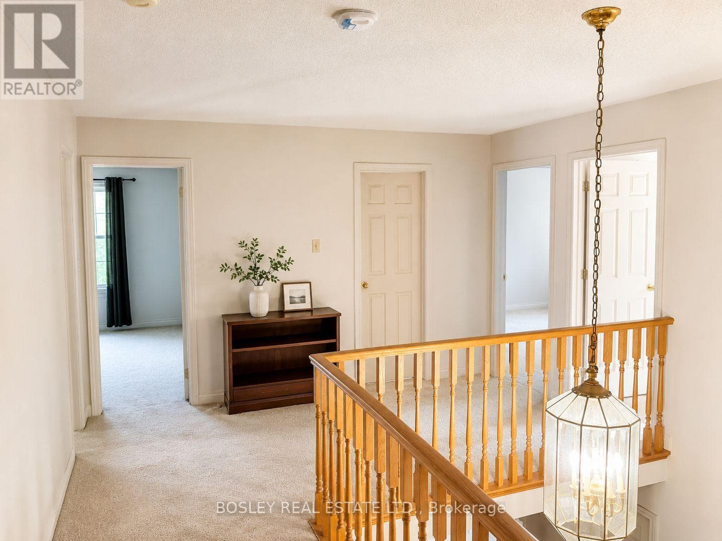 Single Family at 1606 Heritage Way, Oakville (GA Glen Abbey), Ontario - Photo 9 - RE/MAX Garden City Realty