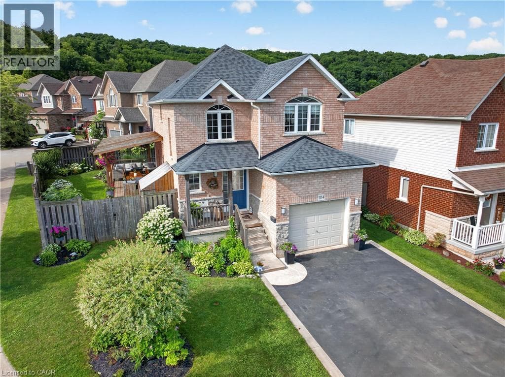 104 UDELL Way
