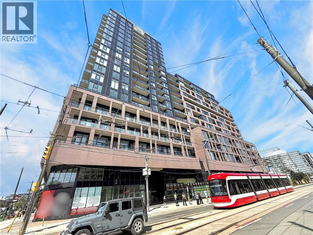 Single Family at 609- 285 DUFFERIN ST W/S Street, Toronto, Ontario - Photo 2 - RE/MAX Garden City Realty
