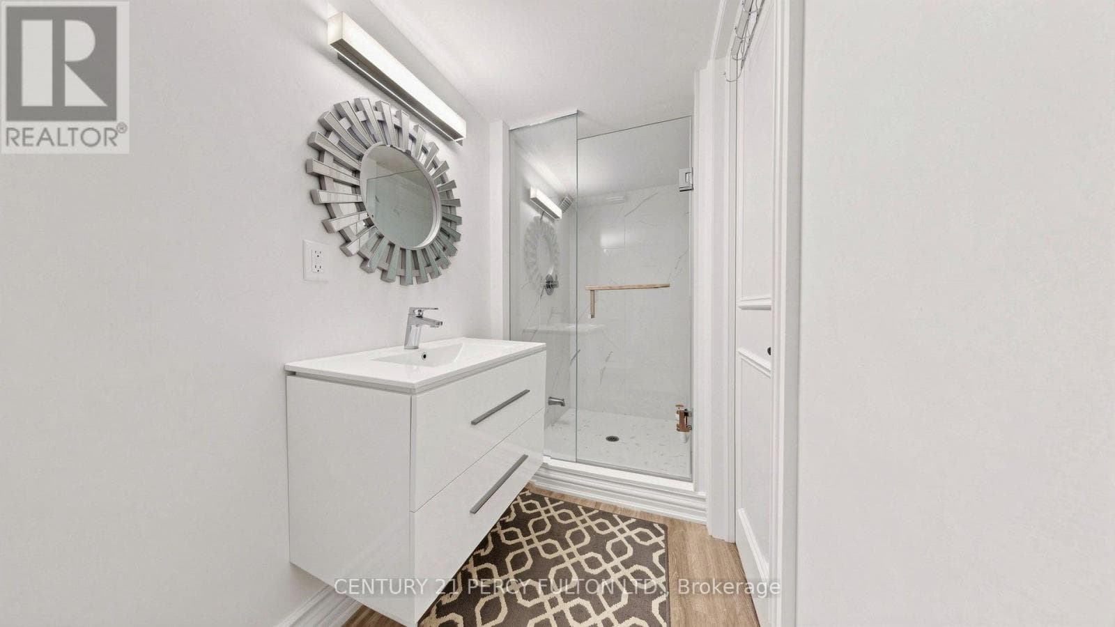 Single Family at 372B Hounslow Avenue, Toronto (Willowdale West), Ontario - Photo 8 - RE/MAX Garden City Realty