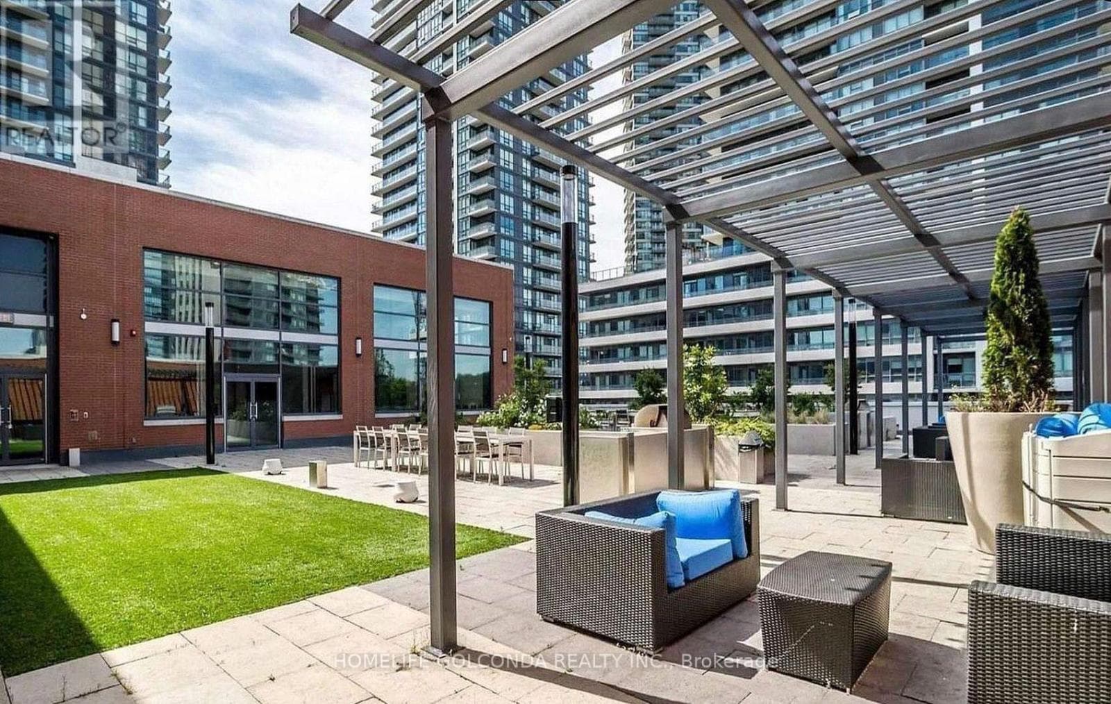 Single Family at 819- 2200 Lake Shore Boulevard, Toronto (Mimico), Ontario - Photo 6 - RE/MAX Garden City Realty