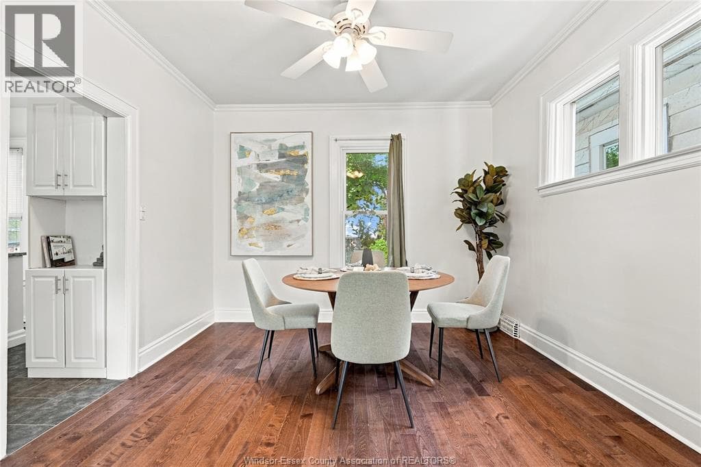 Single Family at 916 LINCOLN Road, Windsor, Ontario - Photo 7 - RE/MAX Garden City Realty