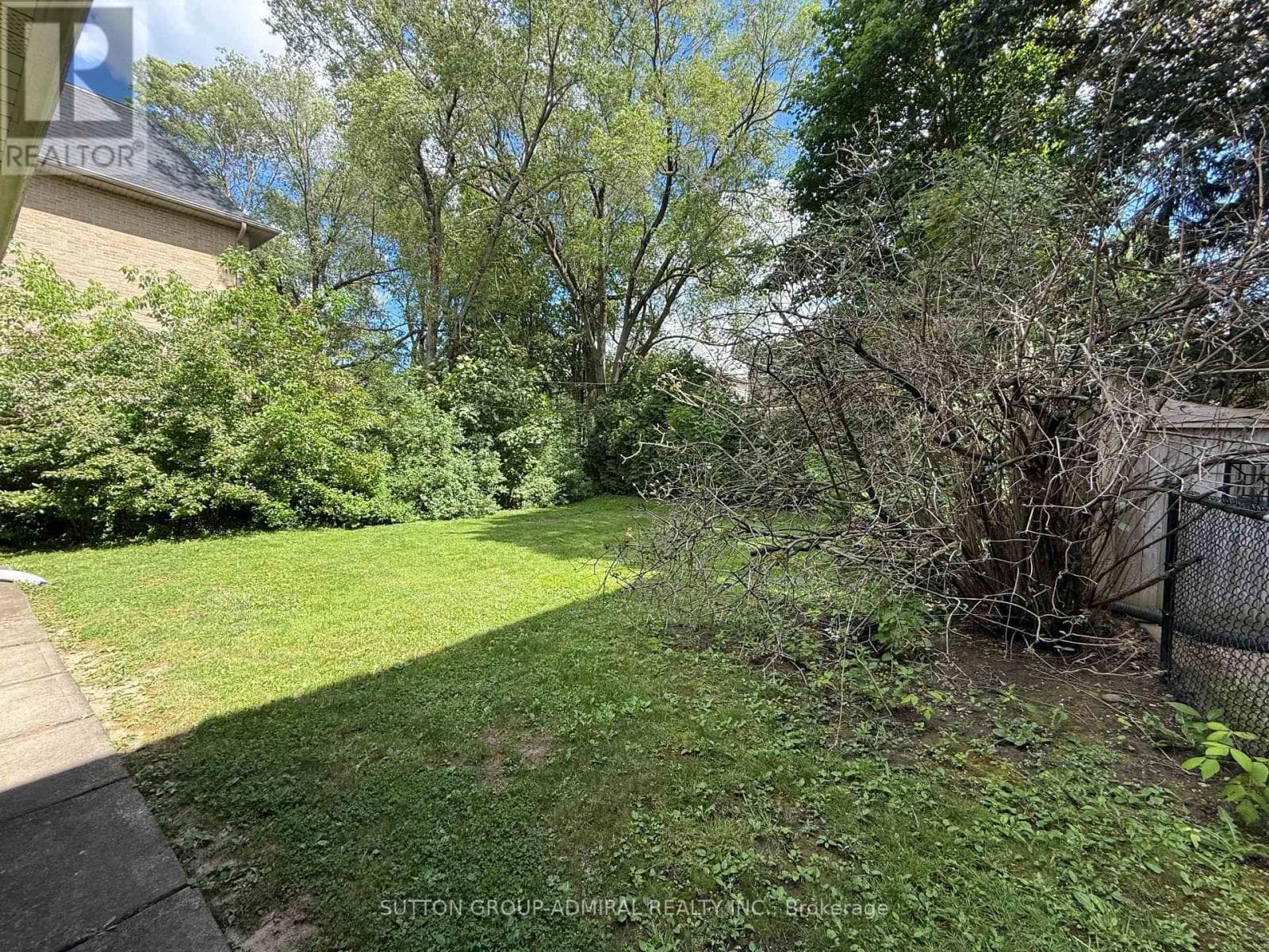 Single Family at 119 Caribou Road, Toronto (Bedford Park-Nortown), Ontario - Photo 2 - RE/MAX Garden City Realty