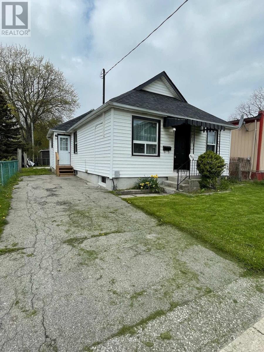 350 Oshawa Boulevard