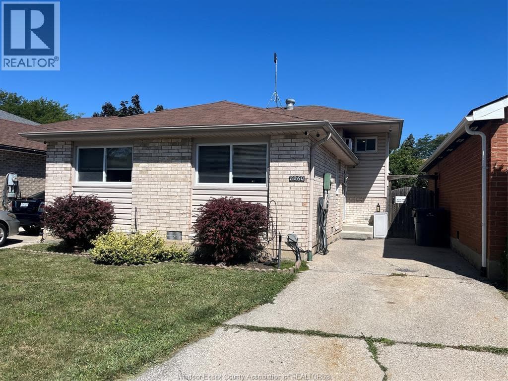 8260 GATESIDE Place