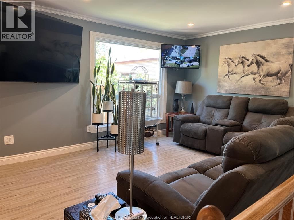 Single Family at 8260 GATESIDE Place, Windsor, Ontario - Photo 8 - RE/MAX Garden City Realty