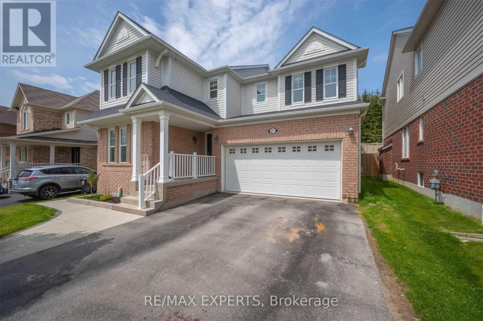 Single Family at 27 Mooney Trail, New Tecumseth (Alliston), Ontario - Photo 2 - RE/MAX Garden City Realty