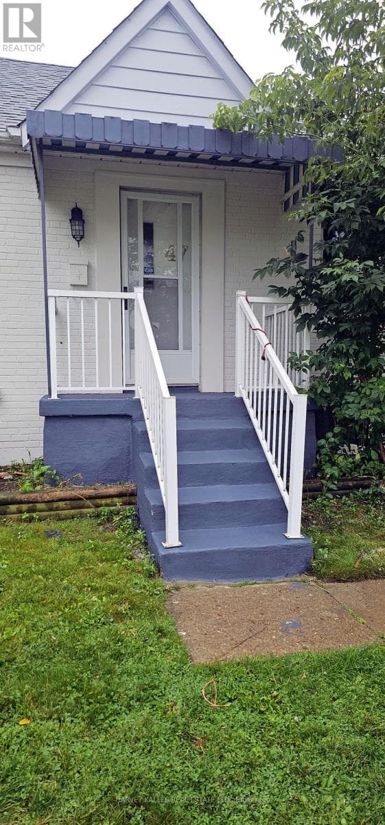 Single Family at Lower- 47 Stayner Avenue, Toronto (Yorkdale-Glen Park), Ontario - Photo 2 - RE/MAX Garden City Realty