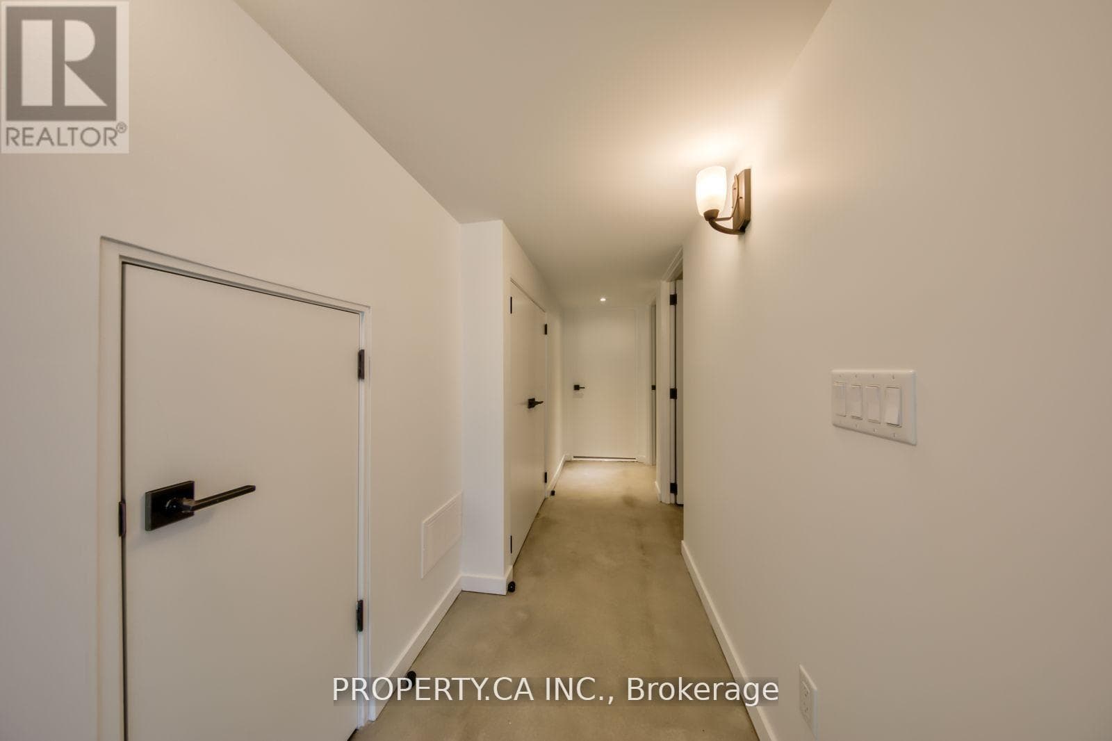 Single Family at Lower- 572 Palmerston Avenue, Toronto (Annex), Ontario - Photo 7 - RE/MAX Garden City Realty