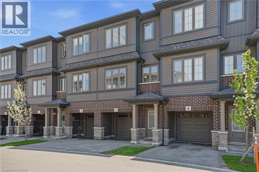 Single Family at 5- 124 COMPASS Trail, Cambridge, Ontario - Photo 2 - RE/MAX Garden City Realty