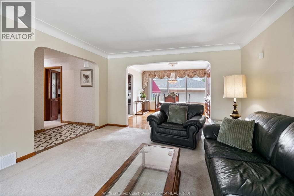 Single Family at 1459 PARTINGTON Avenue, Windsor, Ontario - Photo 7 - RE/MAX Garden City Realty