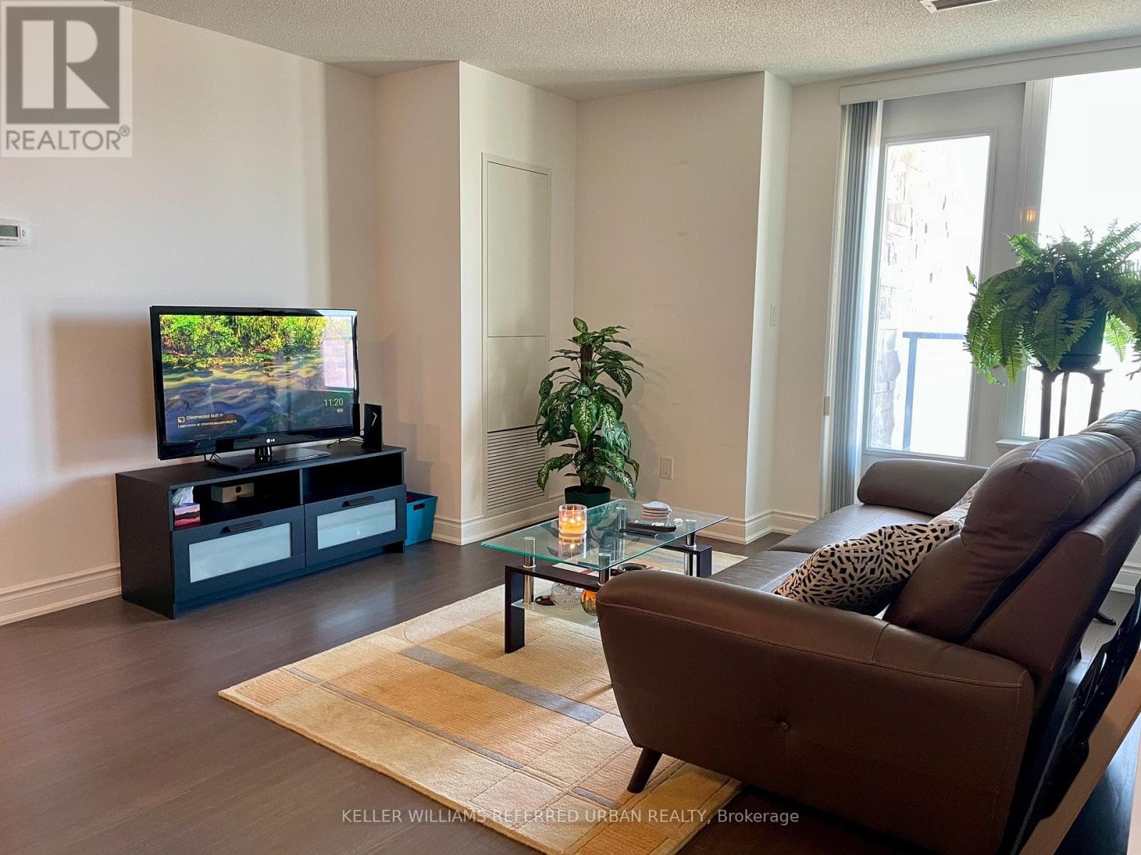 Single Family at 316- 325 South Park Road, Markham (Commerce Valley), Ontario - Photo 3 - RE/MAX Garden City Realty