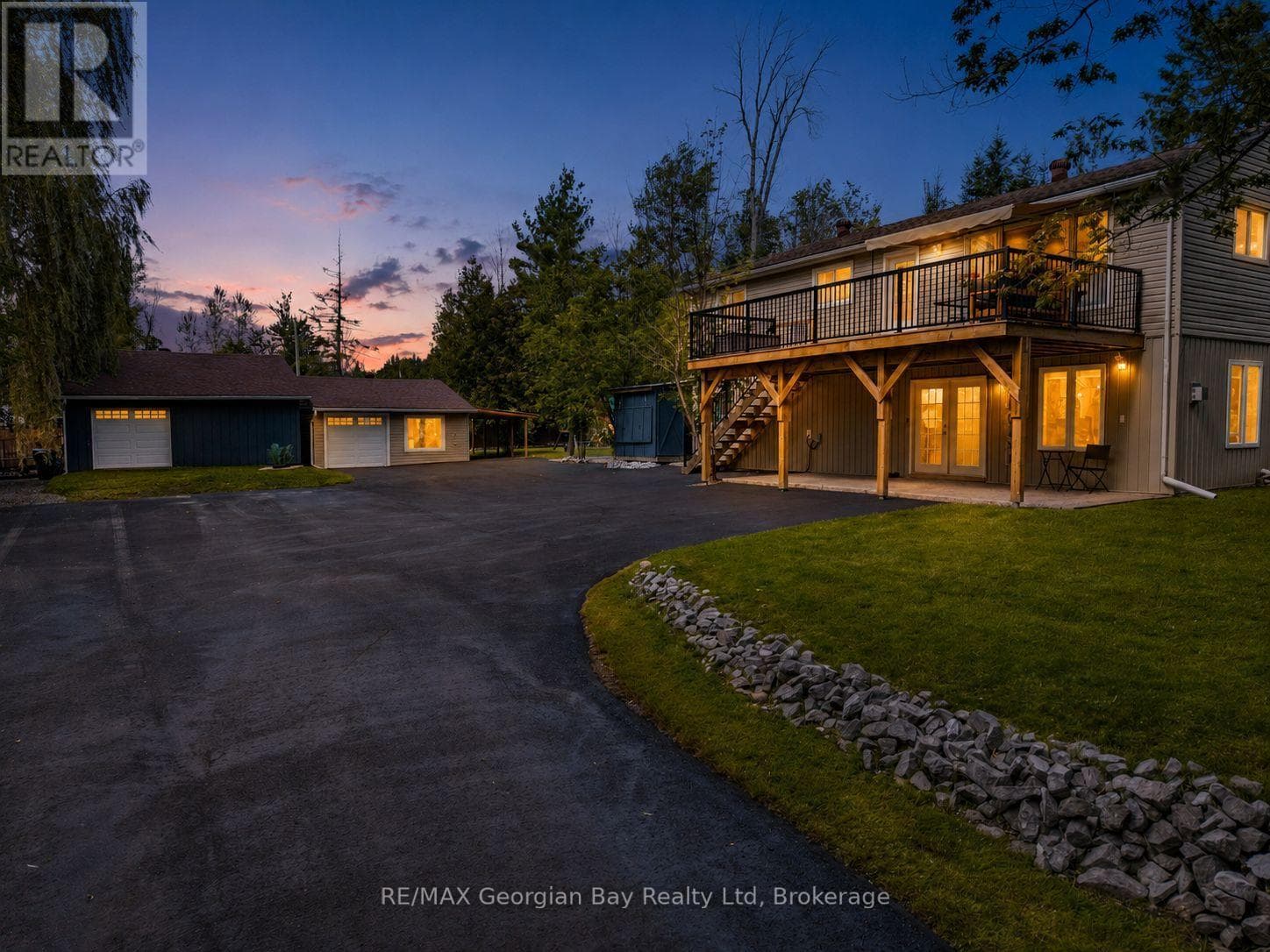 2384 Whetham Road