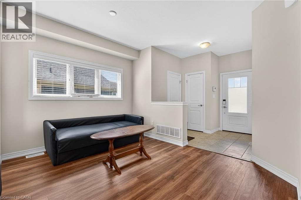 Single Family at 9 WINTERBERRY Boulevard, Thorold, Ontario - Photo 6 - RE/MAX Garden City Realty
