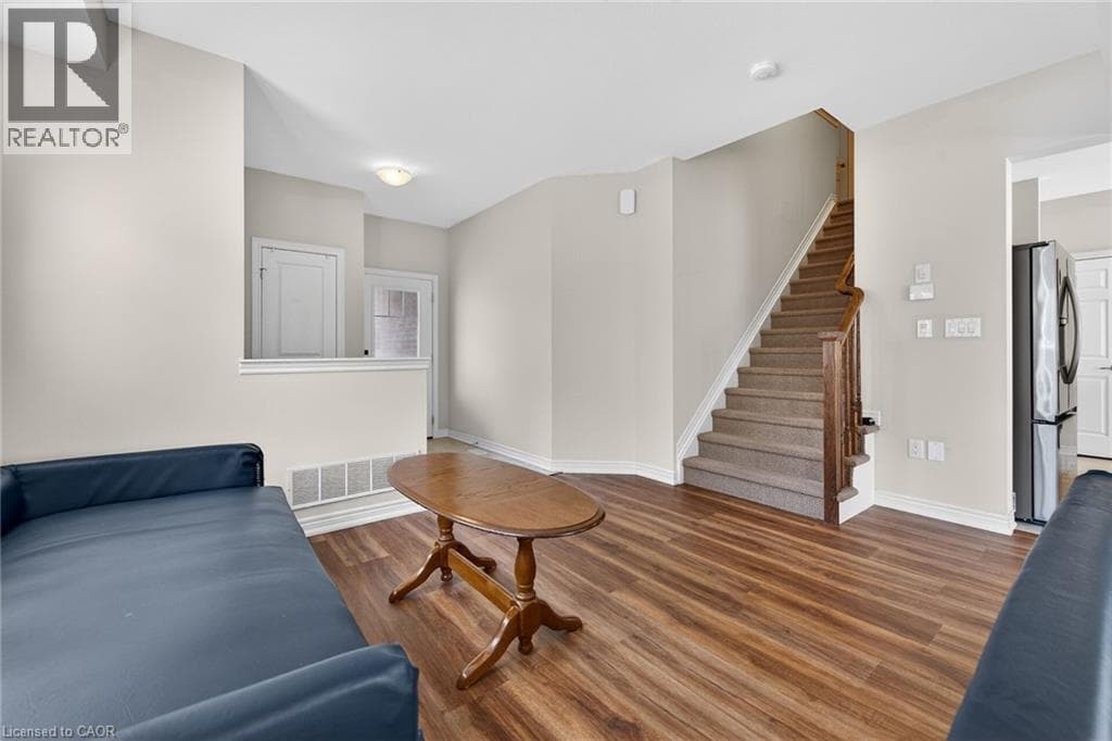 Single Family at 9 WINTERBERRY Boulevard, Thorold, Ontario - Photo 7 - RE/MAX Garden City Realty