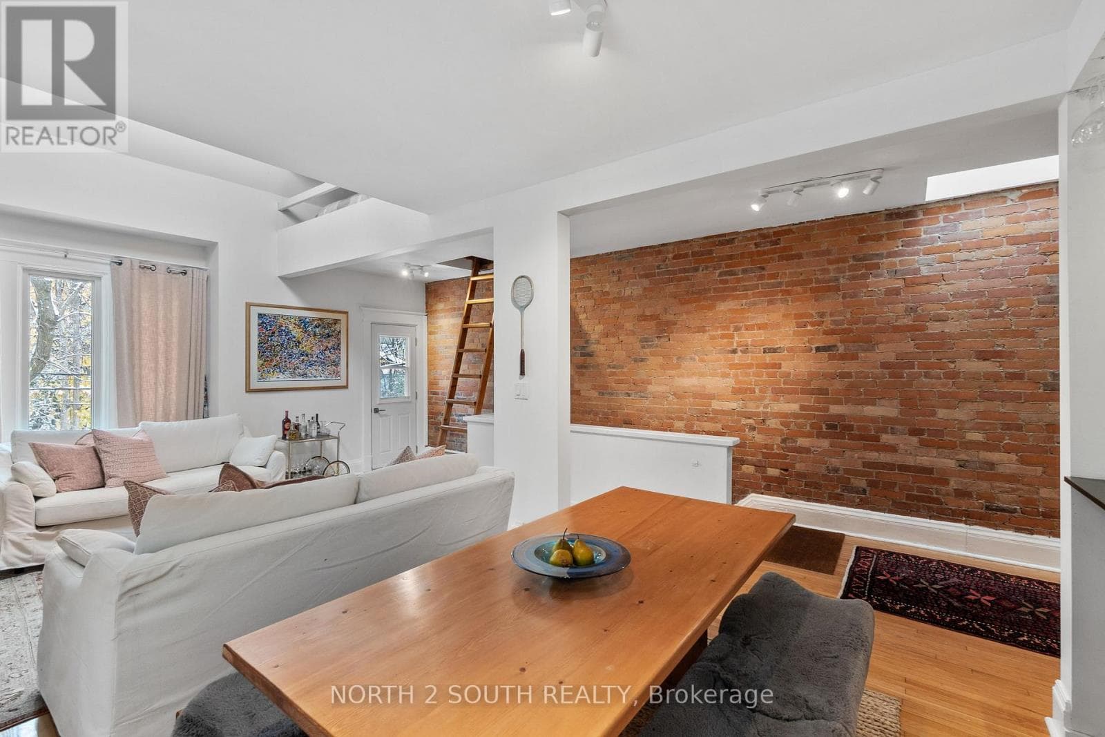 Single Family at Upper- 161 Marlborough Place, Toronto (Annex), Ontario - Photo 10 - RE/MAX Garden City Realty