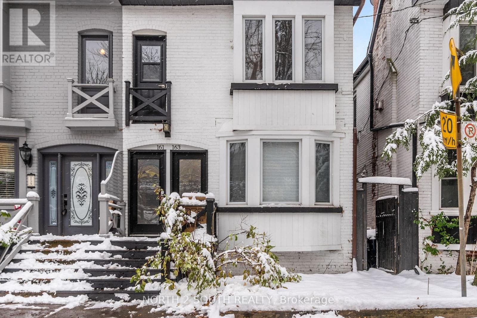 Single Family at Upper- 161 Marlborough Place, Toronto (Annex), Ontario - Photo 6 - RE/MAX Garden City Realty