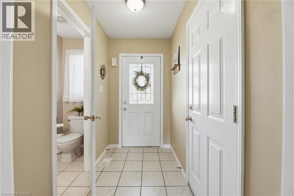 Single Family at 644 LANGLAW Drive, Cambridge, Ontario - Photo 5 - RE/MAX Garden City Realty