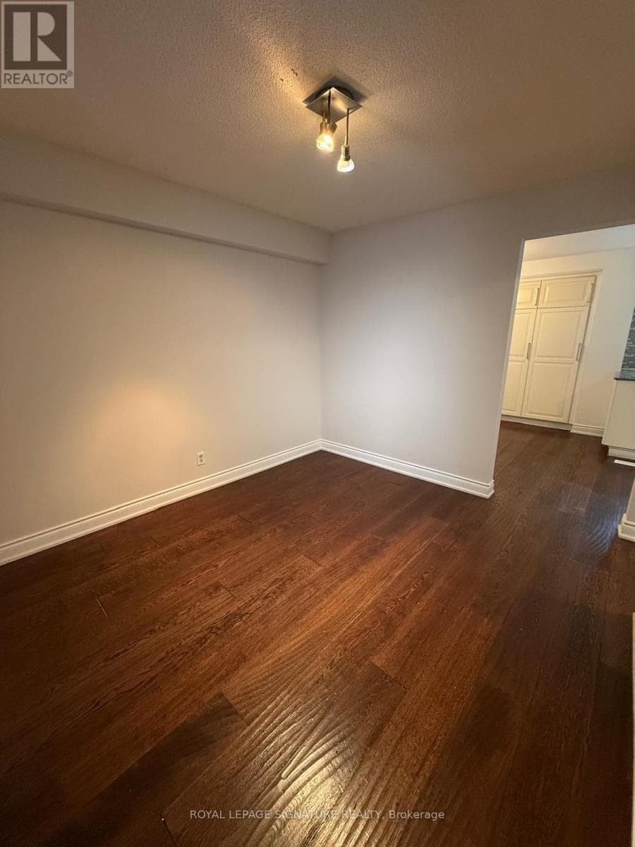 Single Family at 24- 4230 Fieldgate Drive, Mississauga (Rathwood), Ontario - Photo 7 - RE/MAX Garden City Realty