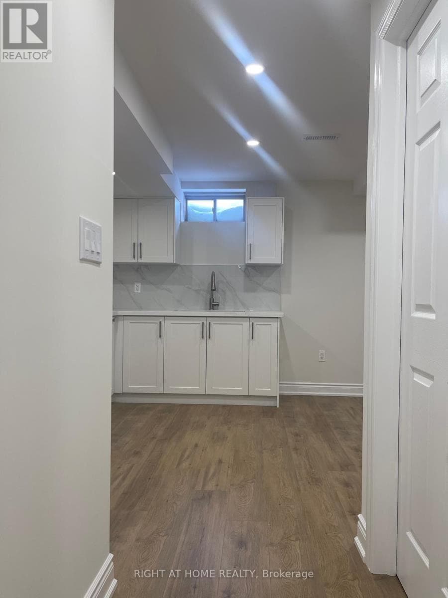 Single Family at Bsmt- 49 Masters Street, Welland (Dain City), Ontario - Photo 3 - RE/MAX Garden City Realty