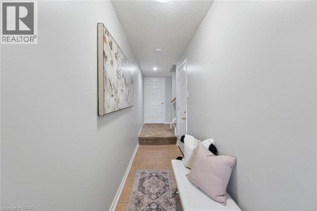 Single Family at 137 HIGHLAND Crescent, Kitchener, Ontario - Photo 7 - RE/MAX Garden City Realty