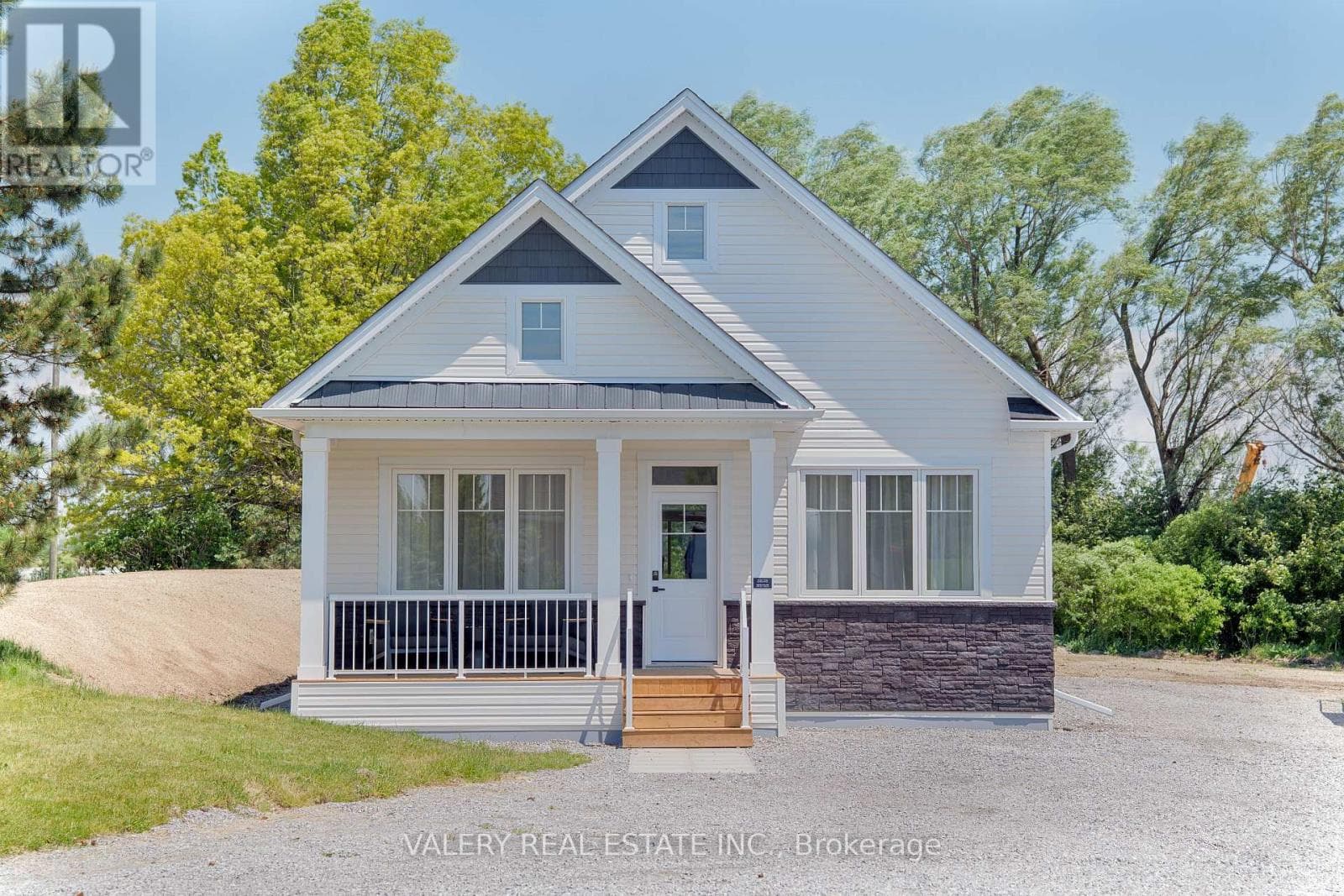 Unit M- 3033 Townline Road