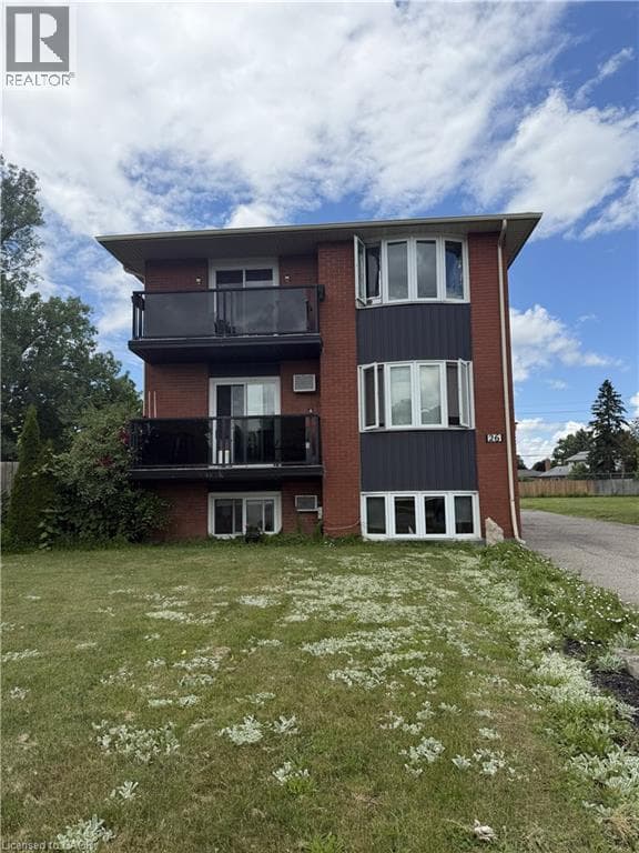 26 CARNABY Crescent