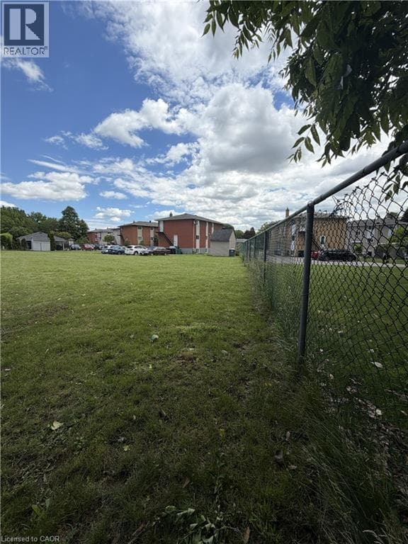 Multi-family at 26 CARNABY Crescent, Kitchener, Ontario - Photo 9 - RE/MAX Garden City Realty