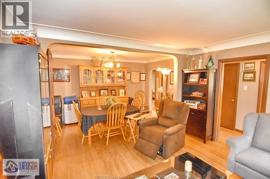Single Family at 1534 PILLETTE Road, Windsor, Ontario - Photo 7 - RE/MAX Garden City Realty
