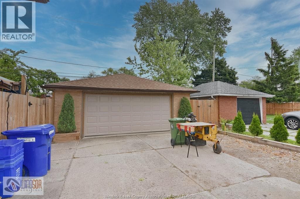Single Family at 1534 PILLETTE Road, Windsor, Ontario - Photo 4 - RE/MAX Garden City Realty