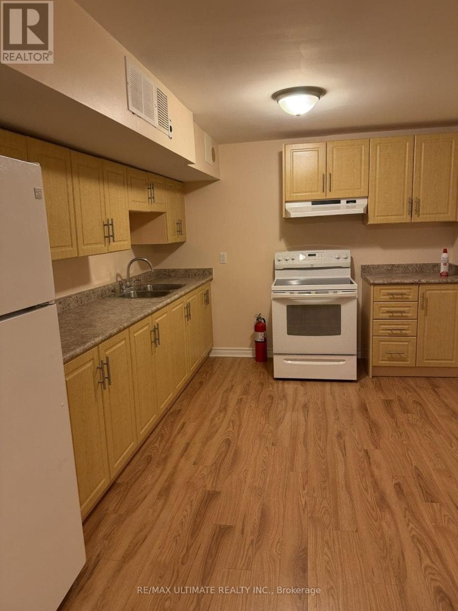 Single Family at Basement- 58 Braidwood Lake Road, Brampton (Northwest Sandalwood Parkway), Ontario - Photo 4 - RE/MAX Garden City Realty