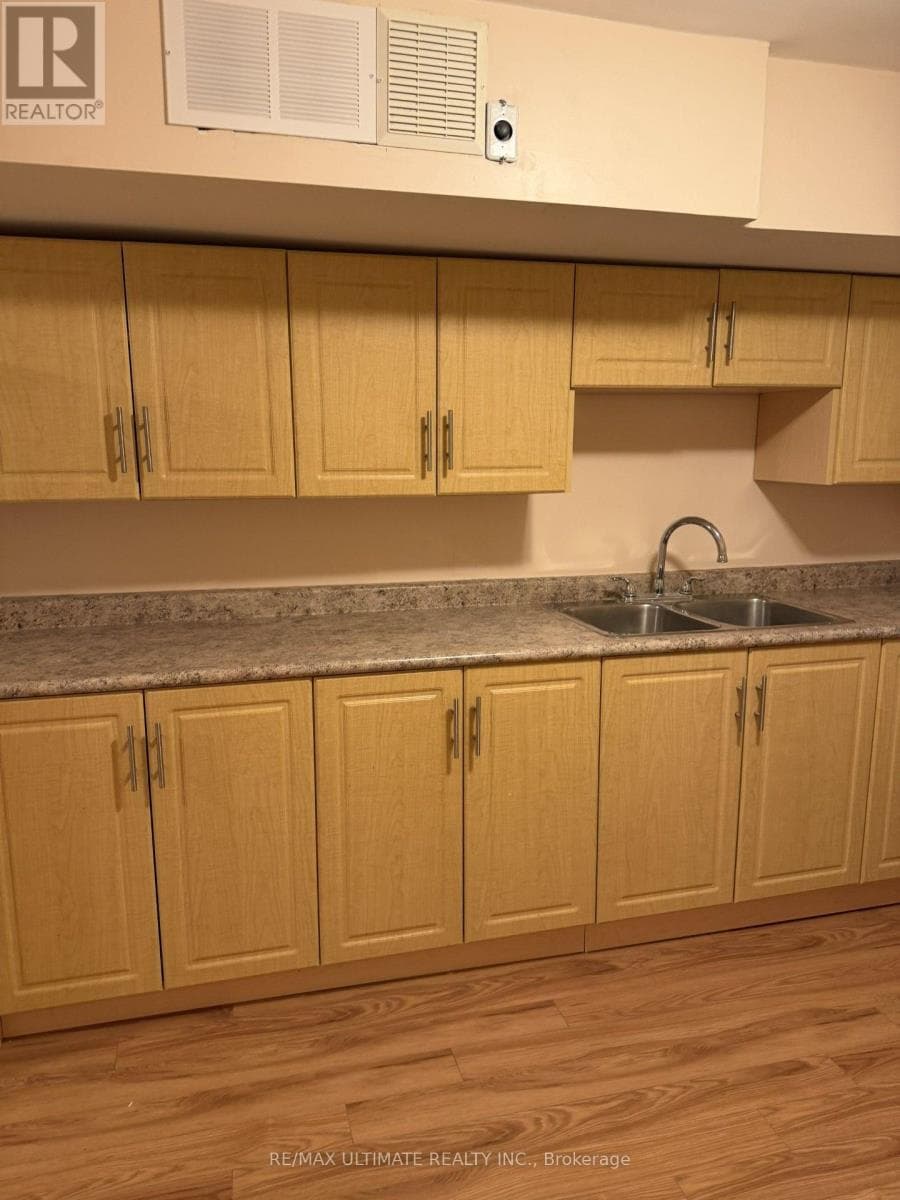 Single Family at Basement- 58 Braidwood Lake Road, Brampton (Northwest Sandalwood Parkway), Ontario - Photo 5 - RE/MAX Garden City Realty
