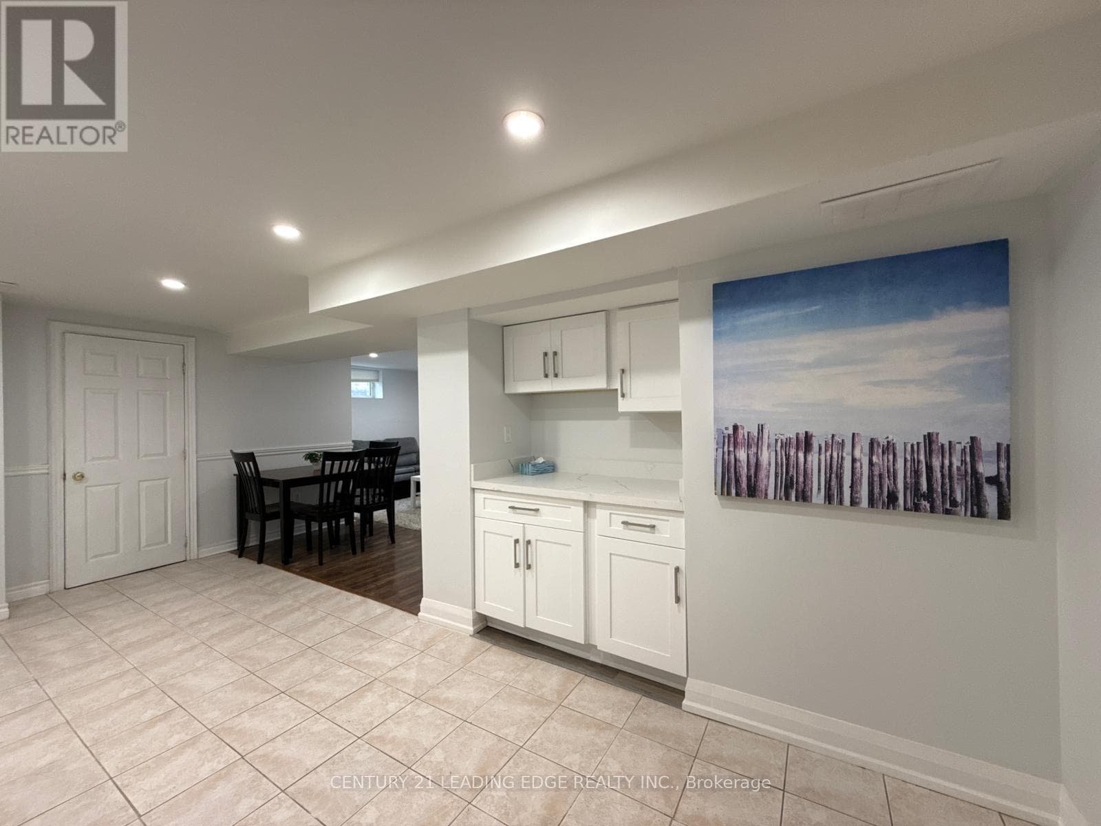 Single Family at Lower- 753 Glenforest Street, Oshawa (Northglen), Ontario - Photo 10 - RE/MAX Garden City Realty