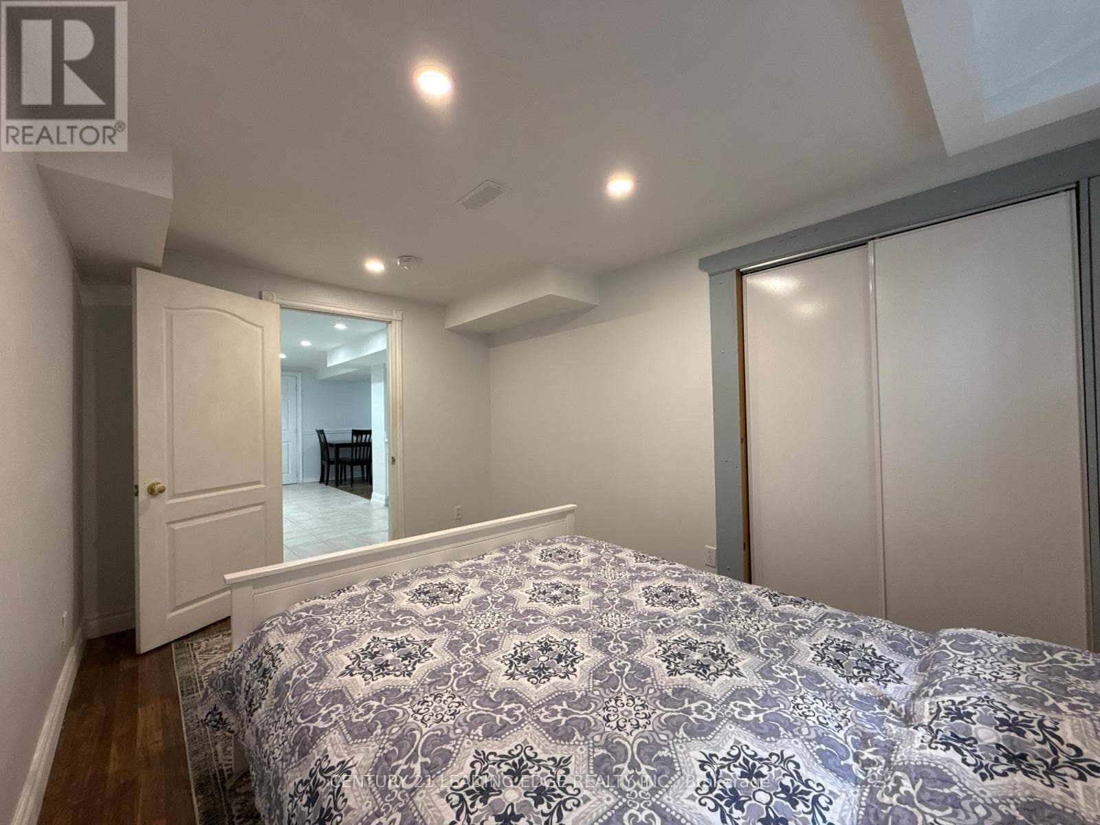 Single Family at Lower- 753 Glenforest Street, Oshawa (Northglen), Ontario - Photo 6 - RE/MAX Garden City Realty
