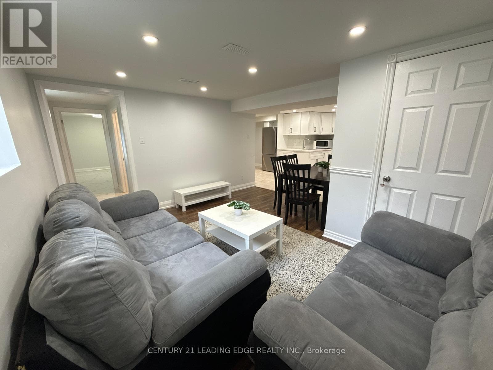 Single Family at Lower- 753 Glenforest Street, Oshawa (Northglen), Ontario - Photo 8 - RE/MAX Garden City Realty