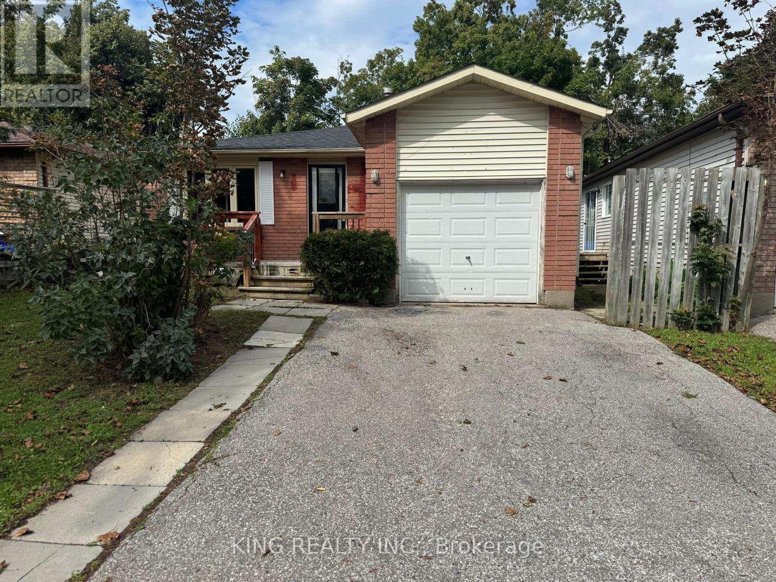 139 Hickling Trail