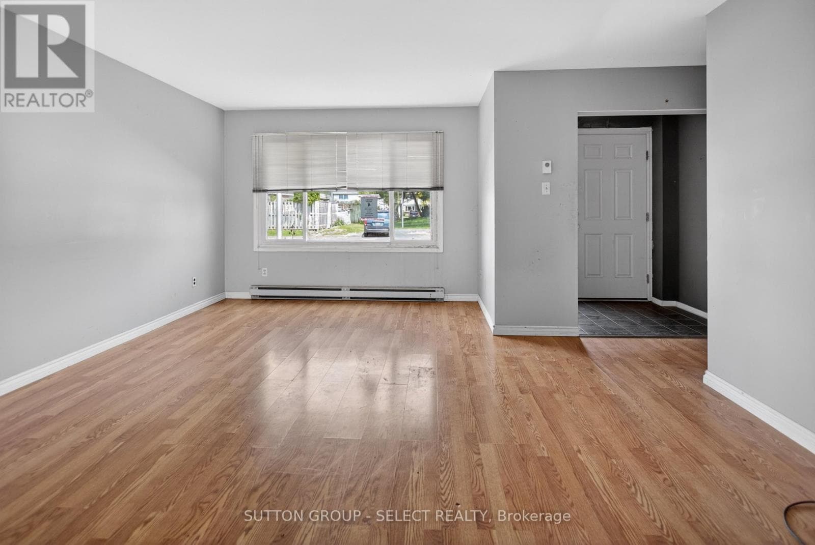 Single Family at 90- 690 Little Grey Street, London East (East L), Ontario - Photo 10 - RE/MAX Garden City Realty
