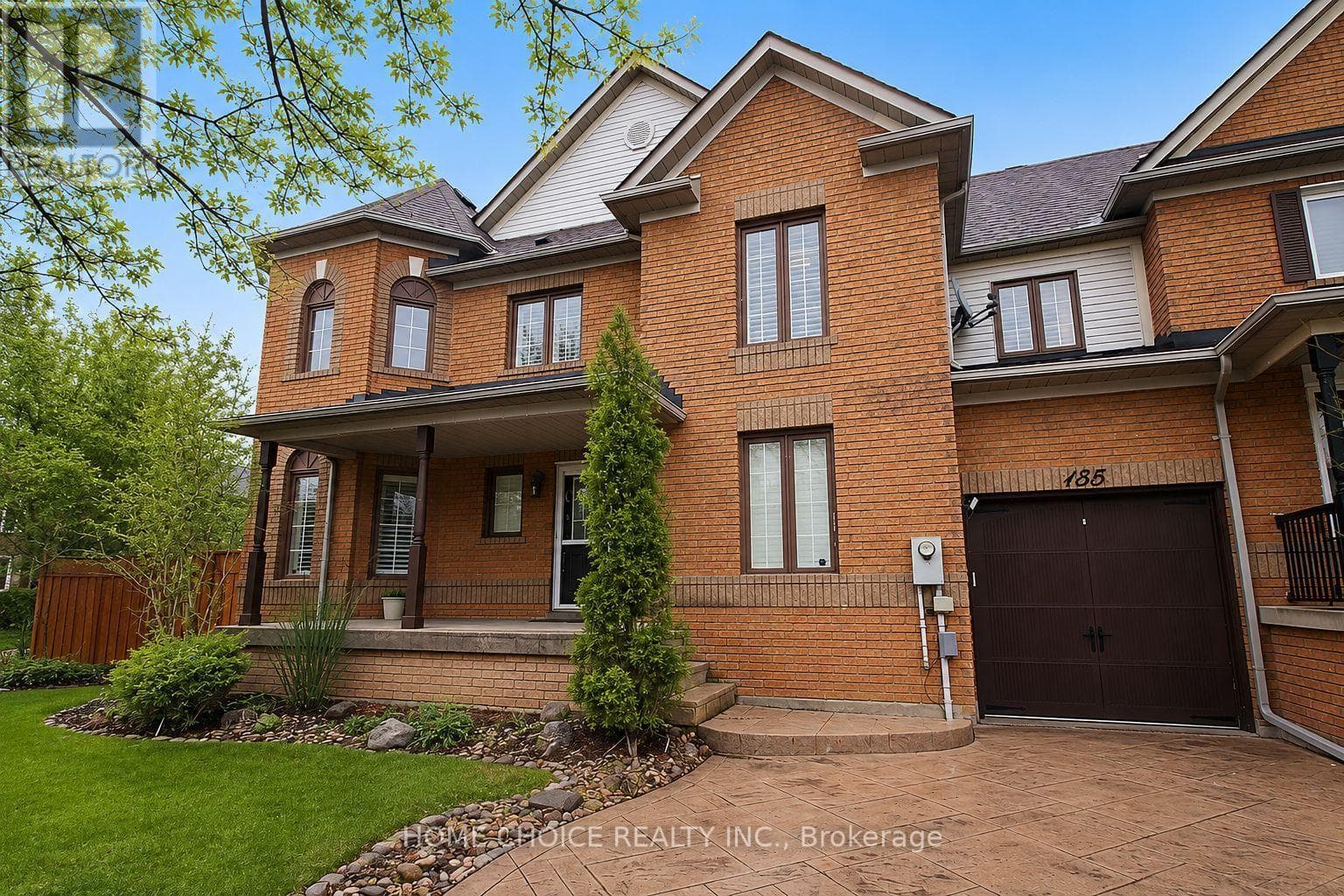 155 Hollandview Trail