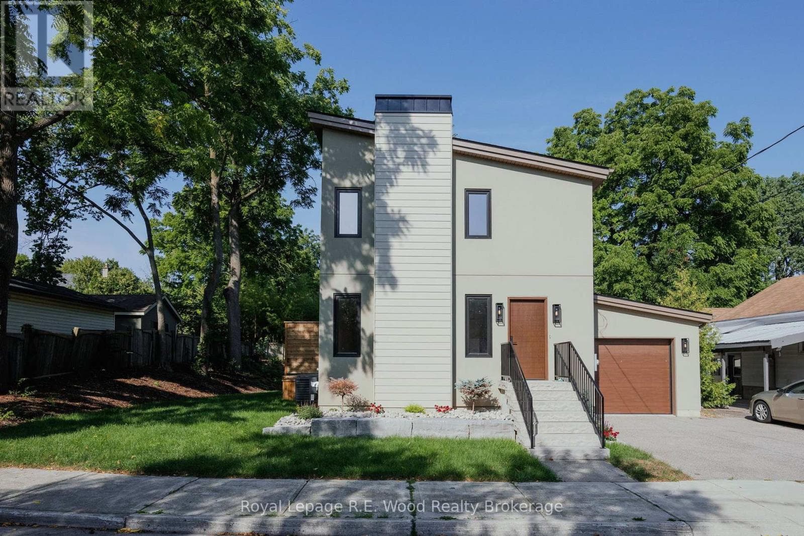14 Lundy Lane