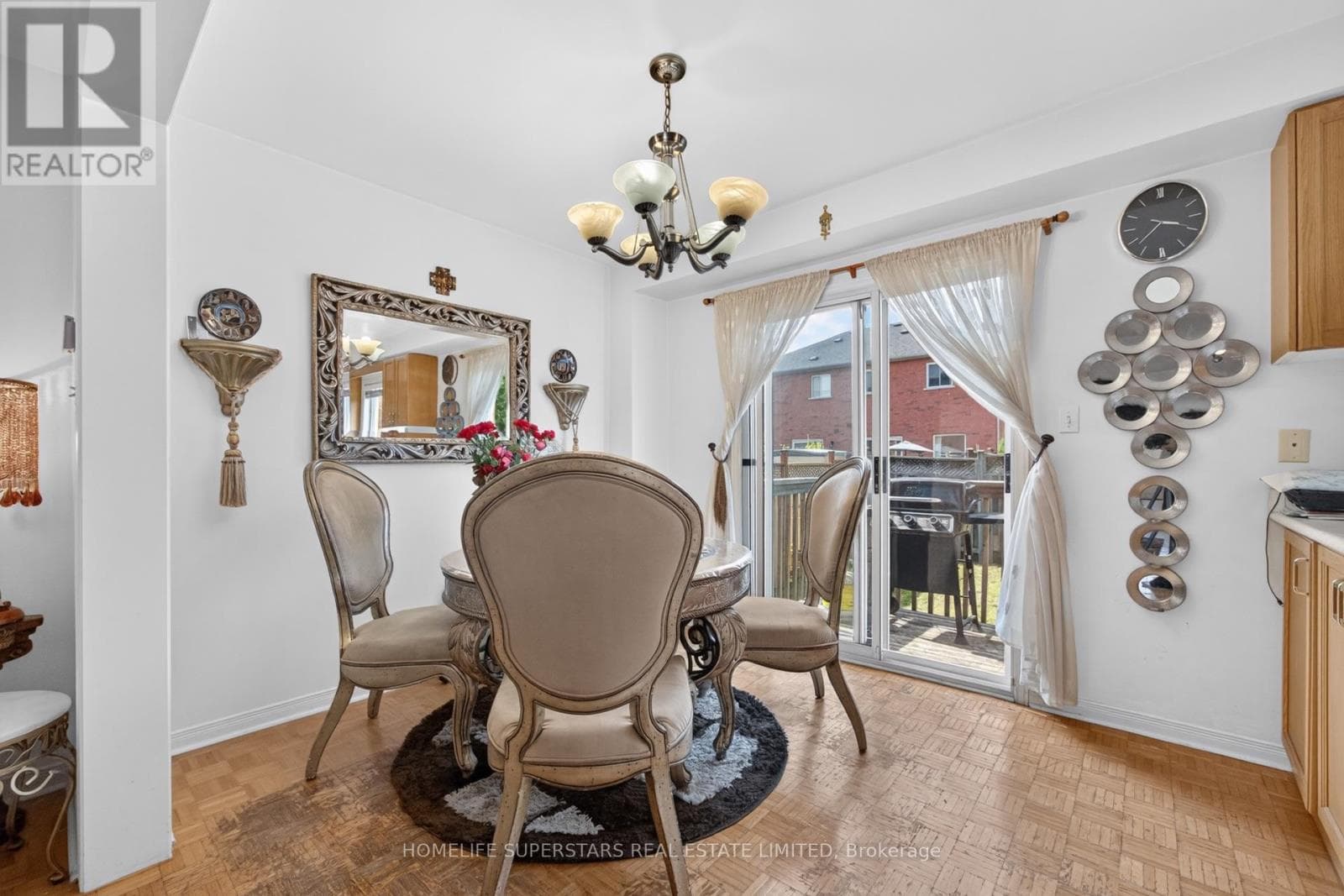 Single Family at 3257 Ridgeleigh Heights, Mississauga (Churchill Meadows), Ontario - Photo 8 - RE/MAX Garden City Realty