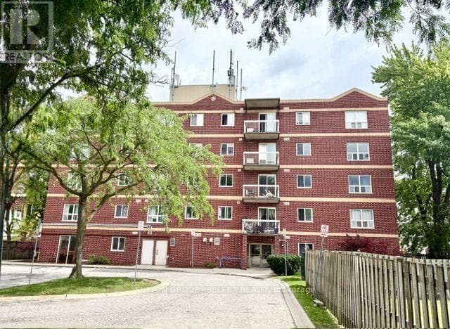505- 626 First Street