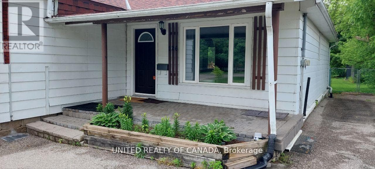 Single Family at Main- 126 Weldrick Road, Richmond Hill (North Richvale), Ontario - Photo 4 - RE/MAX Garden City Realty
