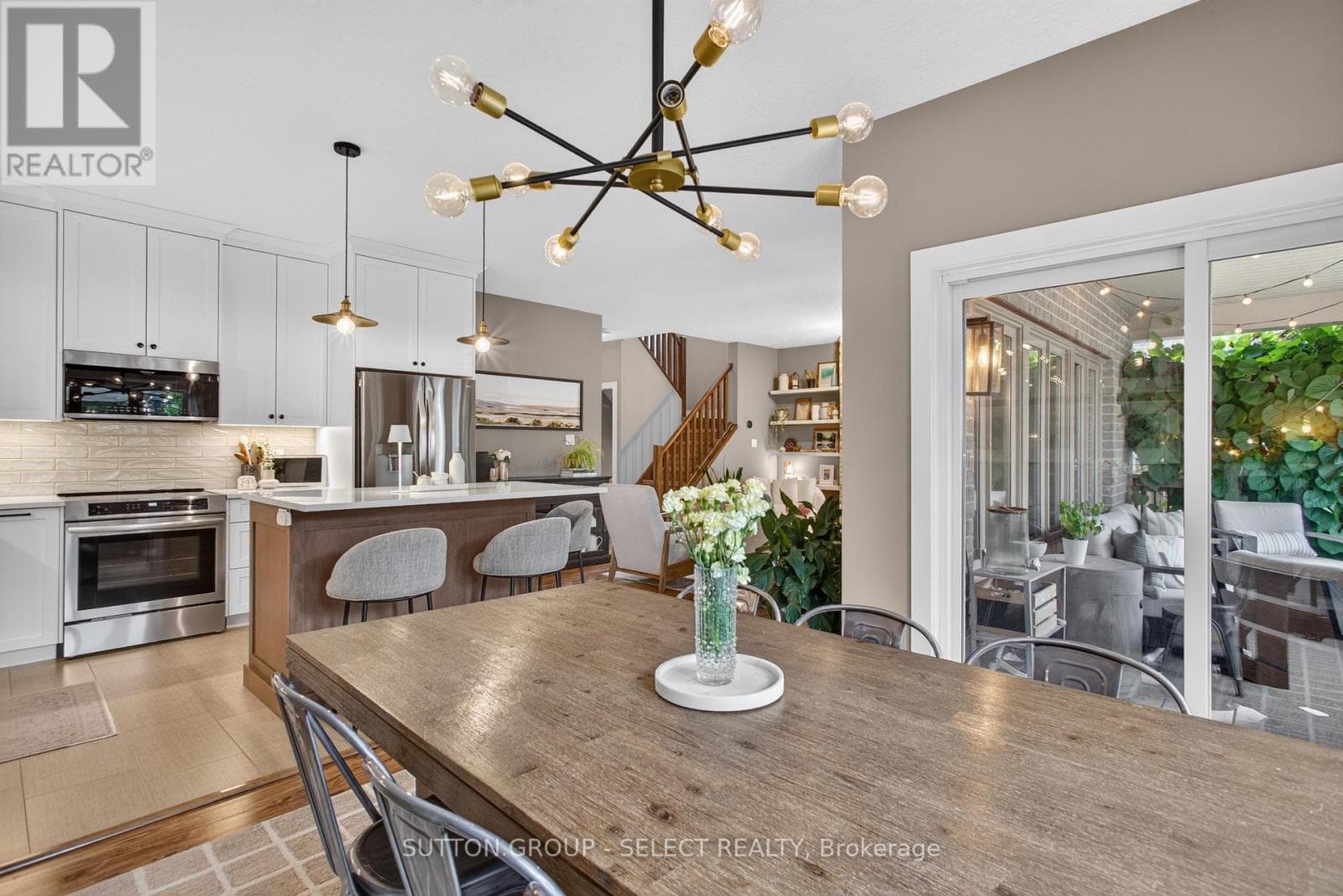 Single Family at 1445 Riverbend Road, London South (South A), Ontario - Photo 9 - RE/MAX Garden City Realty